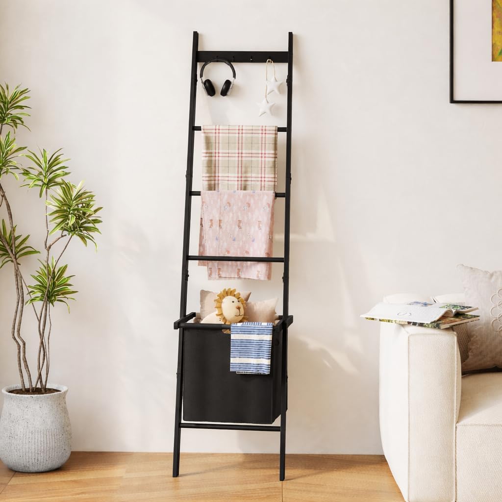 Bamboo Blanket Ladder with Basket, 5-Tier Quilt Rack Stand with 4 Hooks & Storage Hamper for Living Room Bathroom, Wall Leaning Decorative Ladder Shelf for Blankets Display (Brown)